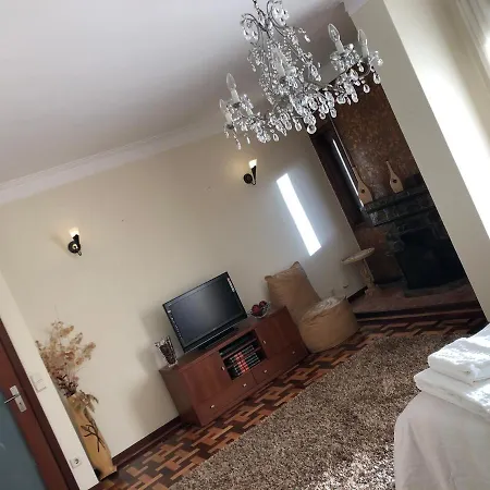 Villavra Bed & Breakfast Lavra